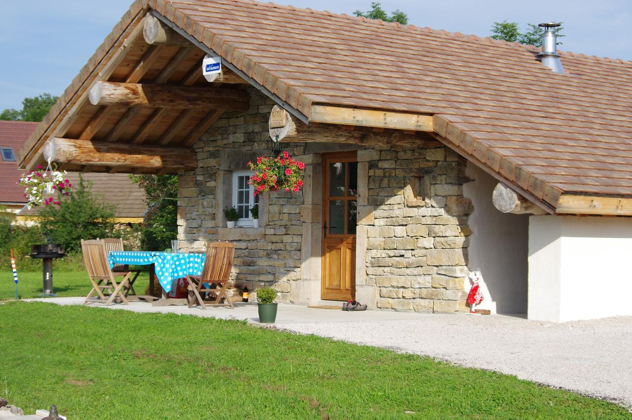 Chambre D'Hotes Chez Karine Et Roland Le Fied Luaran gambar